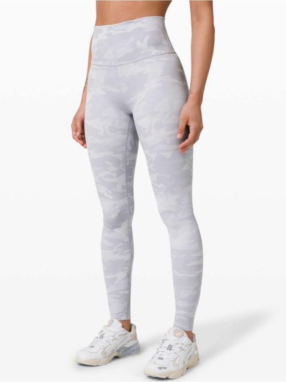 Lululemon Wunder Under High-Rise Tight 28" In Camo Alpine White - size 8